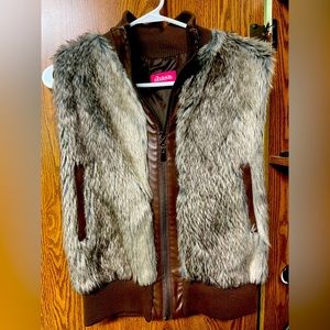 Fur Vest L